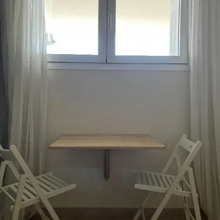 Apartment Beachfront Kiato *